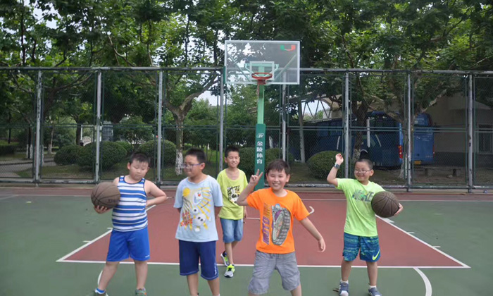 上海拼搏篮球夏令营的活动内容有哪些？